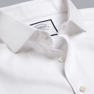 Charles Tyrwhitt Spread Collar Non-Iron Herringbone Shirt